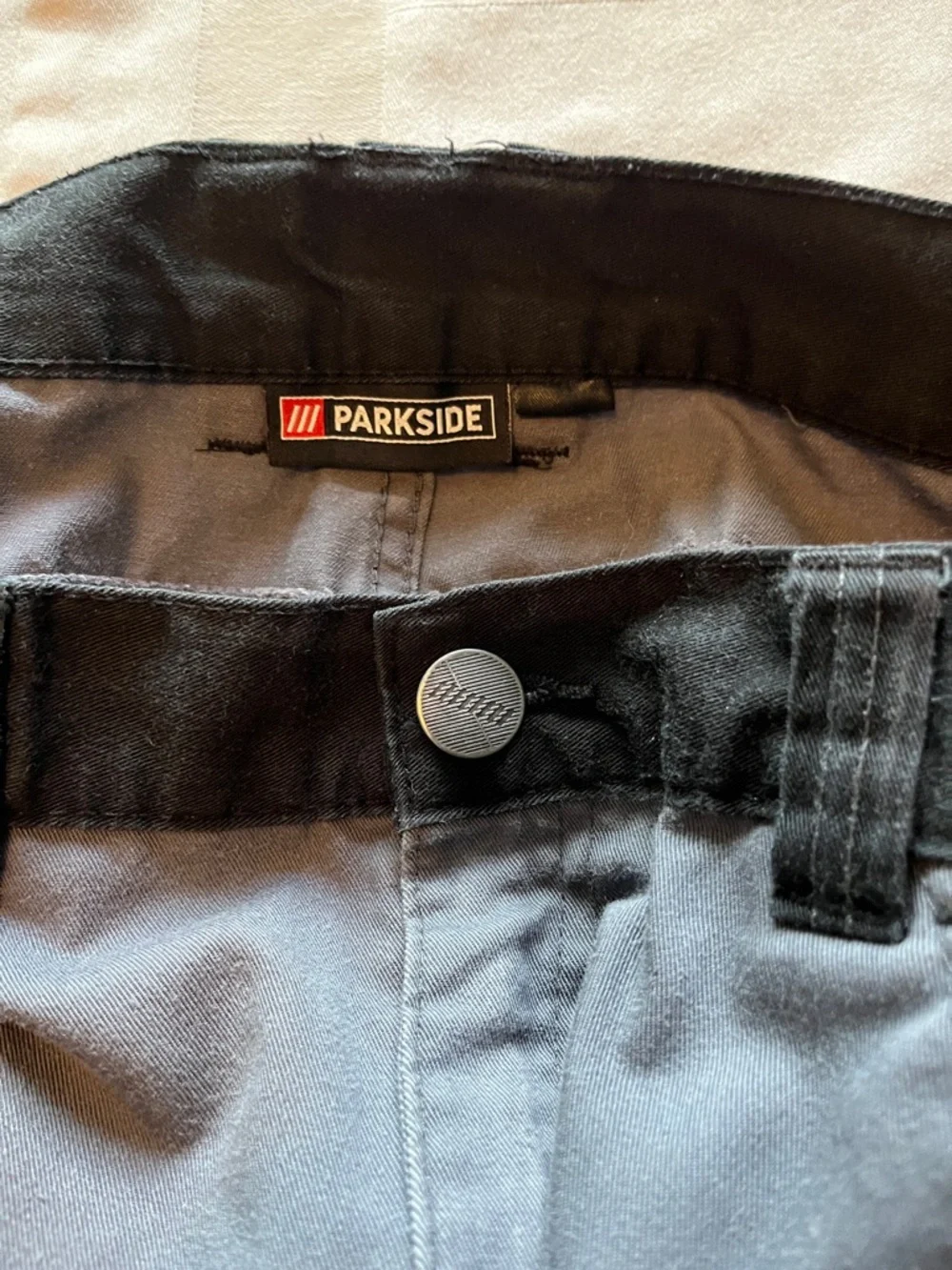 Men's Gray Cargo Work Pants with Black Reinforcements - Picture 5 of 5